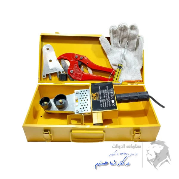 تصویر اتو لوله خانگی با لوازم داخل جعبه