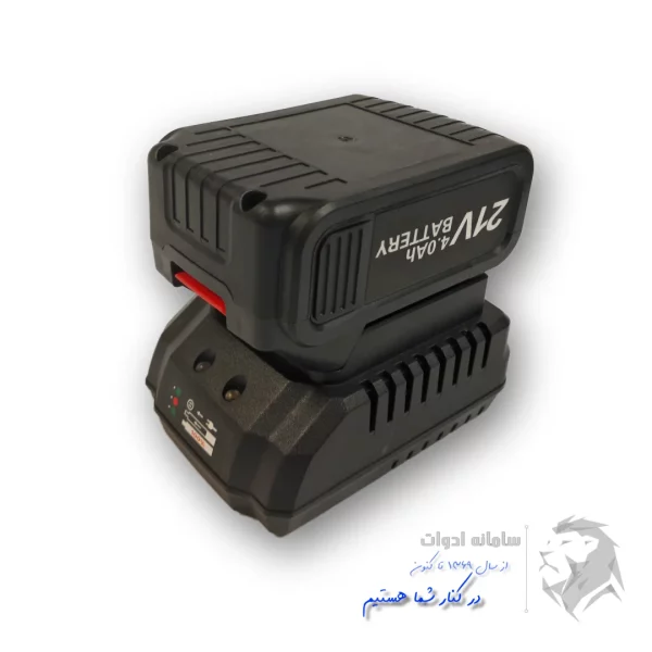 نحوه شارژ کردن باطری با آداپتور صنعتی