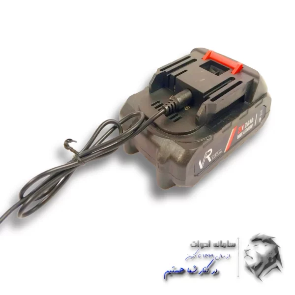 تصویر اتصال باطری دریل شارژی لیتیومی 5 سلول به شارژر سوزنی