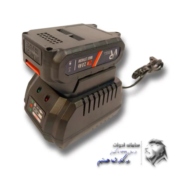تصویر باطری دریل شارژی لیتیومی 5 سلول به آداپتور پایه ای از سمت راست