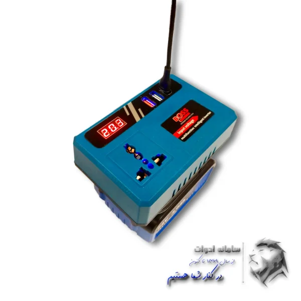 تصویر پریز خروجی مبدل باتری به برق شهری باس